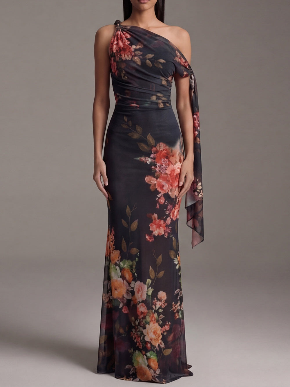 Vestido Maxi de Gasa Negro con Un Hombro, Estampado y Plisado
