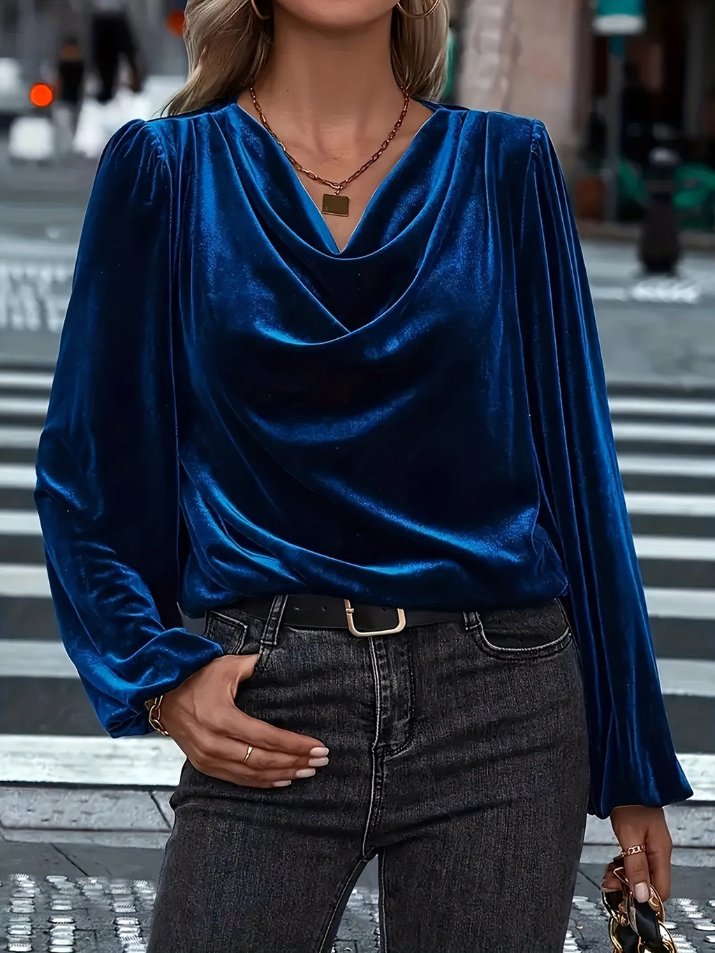 Eliza - Blusa de Terciopelo de Lujo con Cuello Drapeado