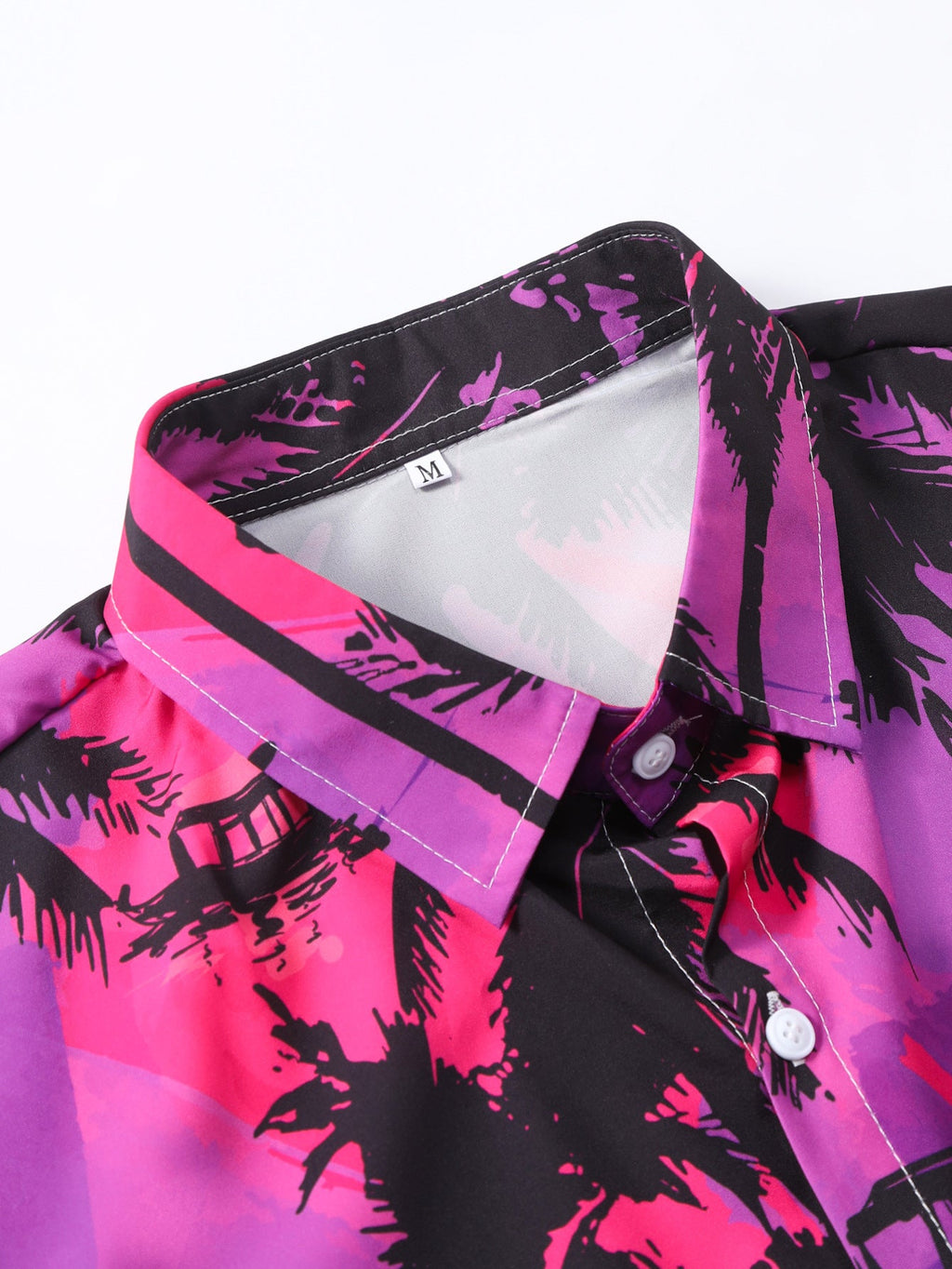 Camisa abotonada con estampado de palmeras y bañador corto