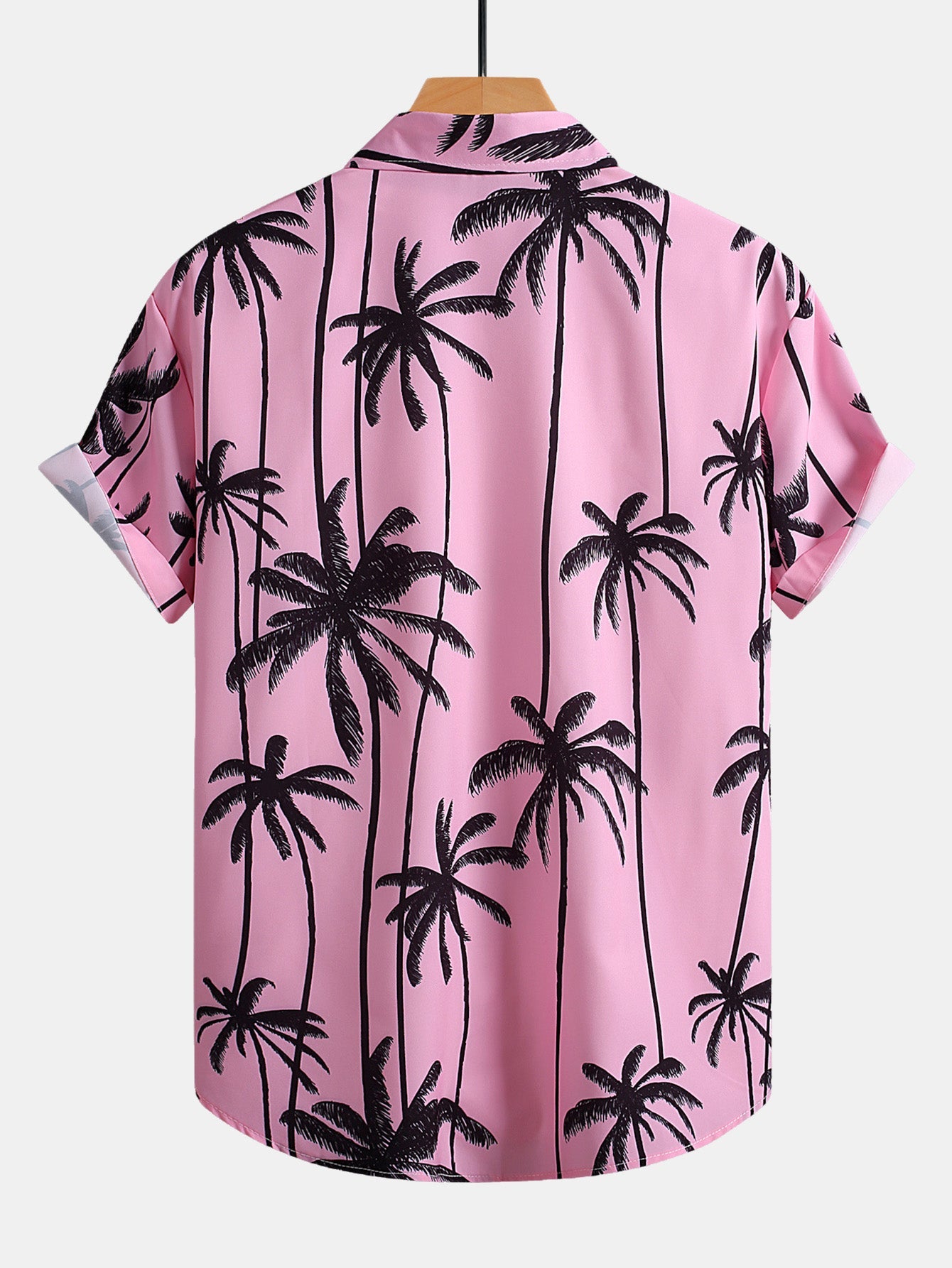 Camisa abotonada con estampado de palmeras y bañador corto