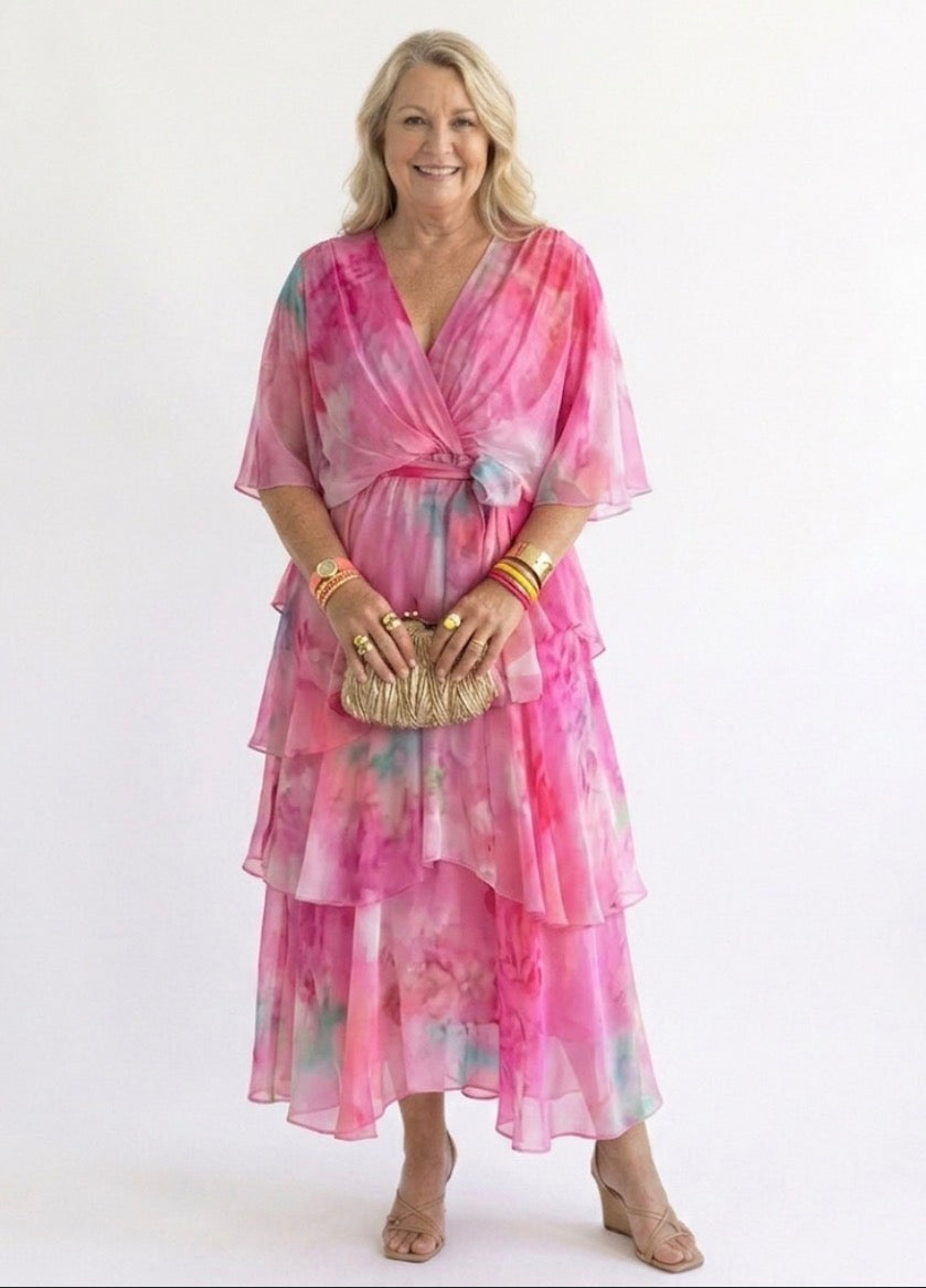 Cara | Vestido Escalonado con Mangas Mariposa