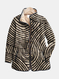 Inaya | Chaqueta Acolchada con Diseño Retro de Círculos Dibujados a Mano