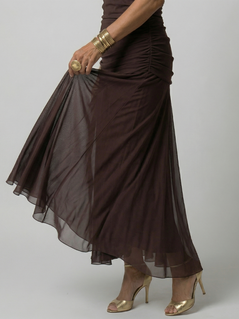 Calen | Vestido Midi Fluido de Hombros Descubiertos