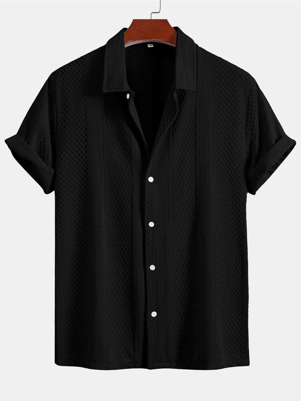 Camisa de botones con estampado jacquard geométrico y pantalones rectos con textura arrugada
