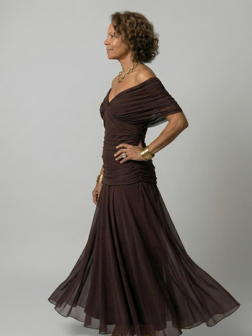 Calen | Vestido Midi Fluido de Hombros Descubiertos