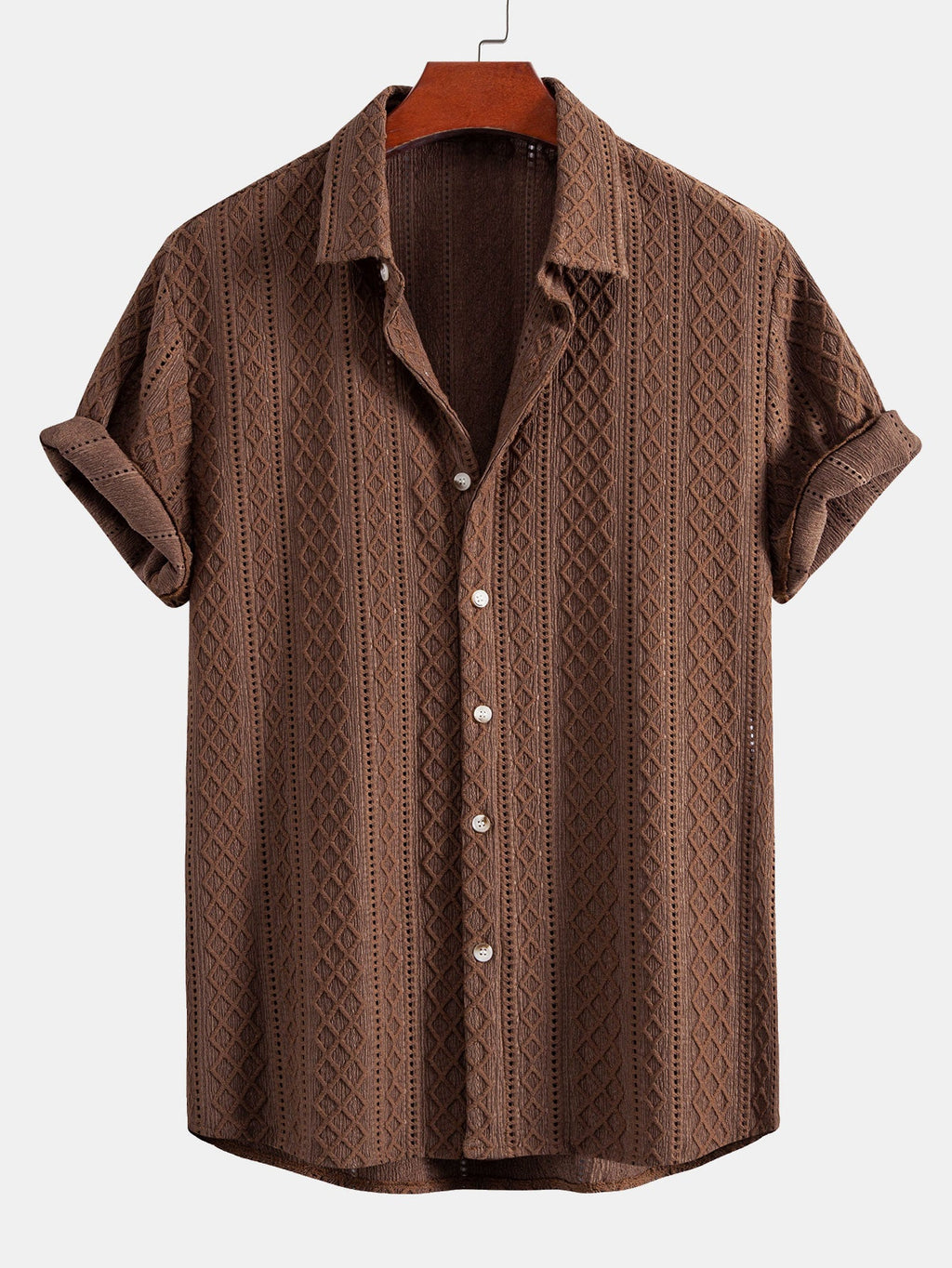 Camisa abotonada con estampado jacquard de rombos geométricos y pantalones cortos de 5" con cordón y textura arrugada