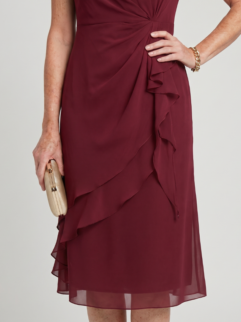 Eira™ | Vestido Midi Elegante con Bajo por Capas y Mangas Transparentes