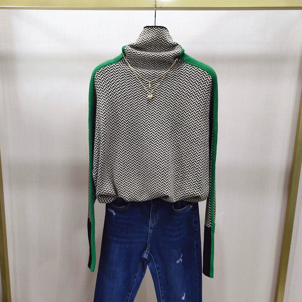 Elisa-Jersey de cuello alto Jess