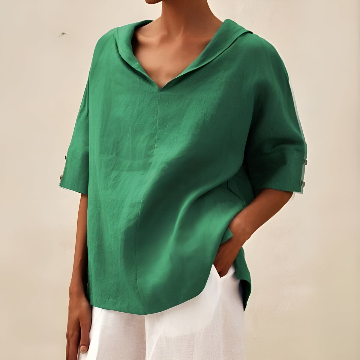Emily - Blusa Diaria con Escote en V con Estilo