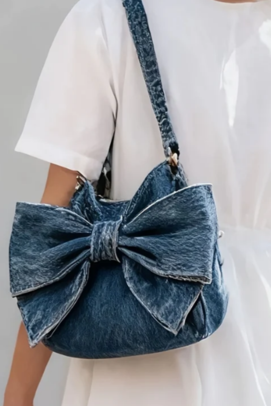Anika | Bolso retro con lazo