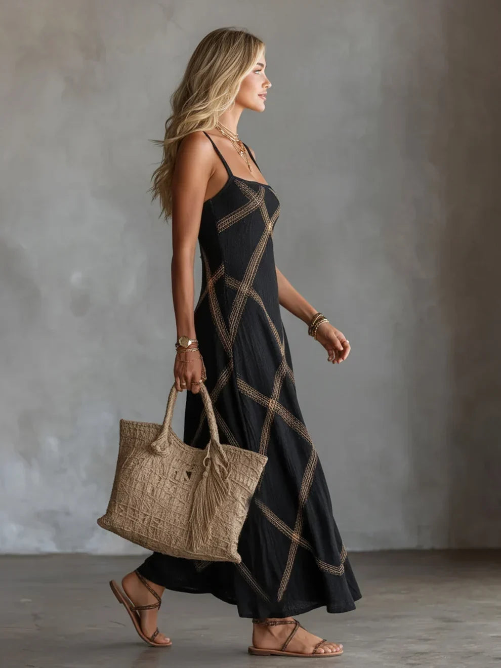 Melisa Vestido Maxi Geométrico con Escote Cuadrado
