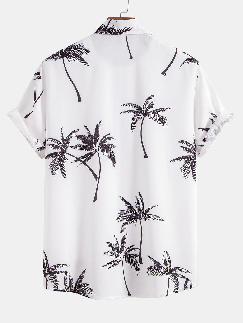 Camisa abotonada con estampado de palmeras y bañador corto