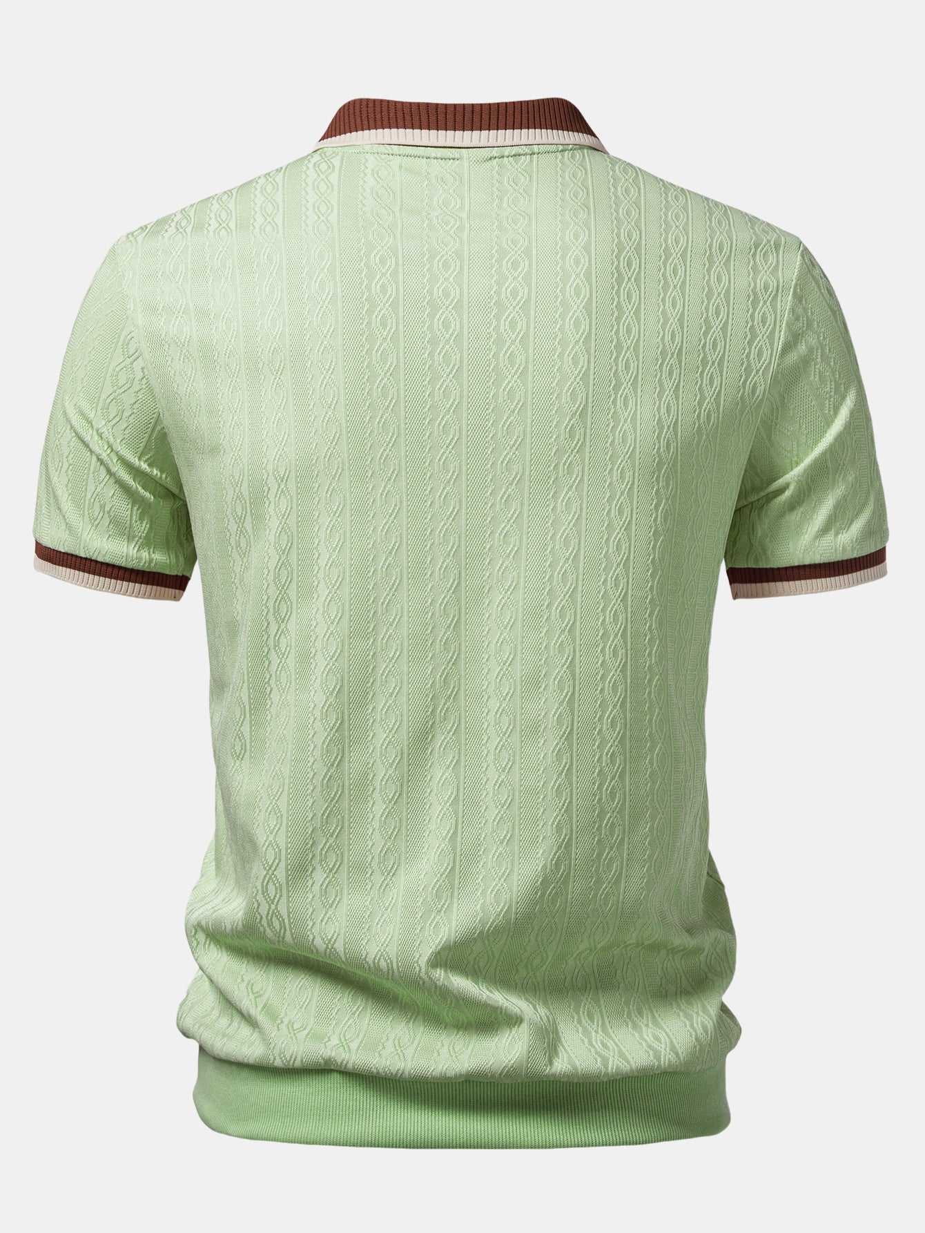 Polo de punto con cremallera texturizada y ribetes en contraste y pantalones cortos chino con cintura elástica