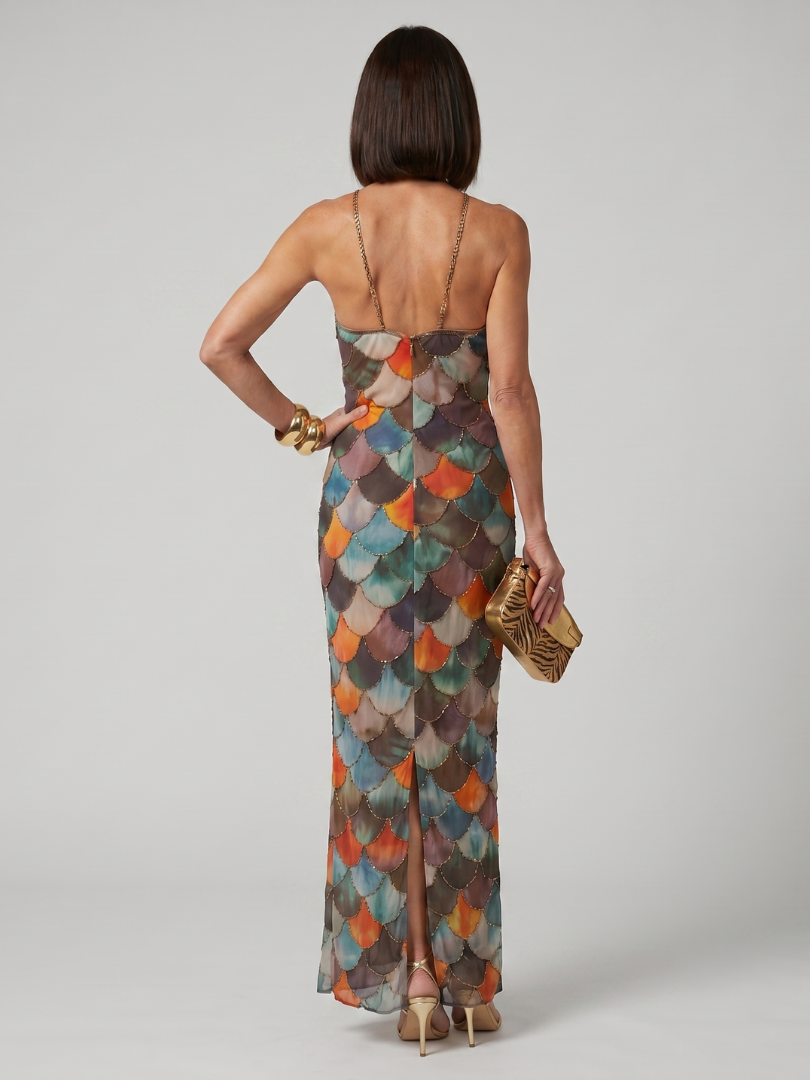 Nerissa | Vestido Maxi Entallado con Estampado de Escamas