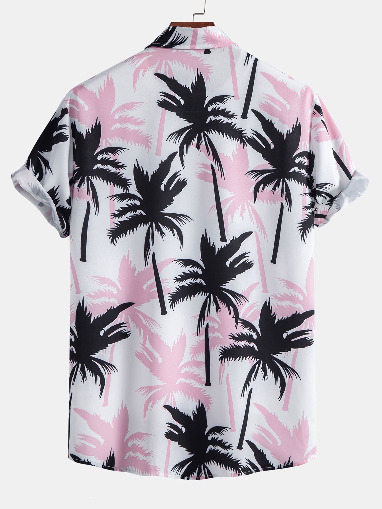 Camisa abotonada con estampado de palmeras y bañador corto