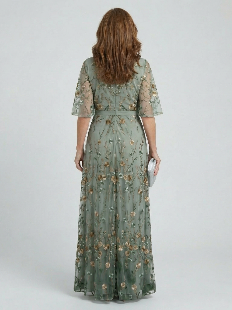 Selora | Vestido Maxi Fluido Halter con Flores