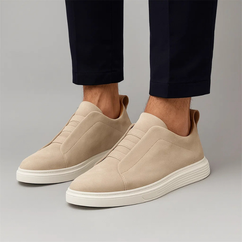 Elio Suede Sneakers