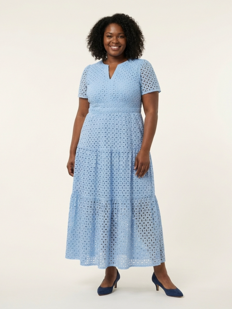 Brielle | Vestido Midi Escalonado de Manga Corta y Escote en V