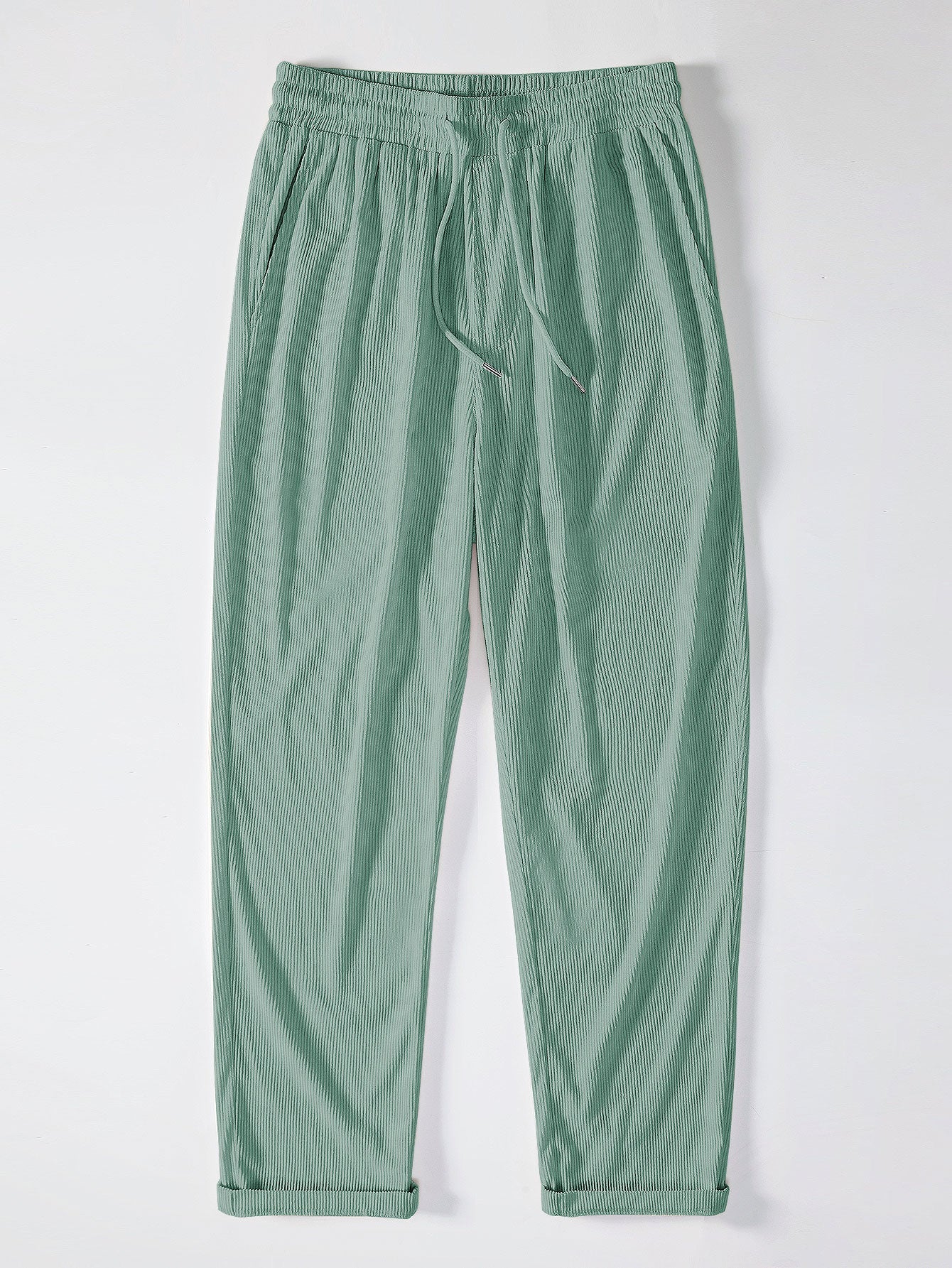 Camisa de pana de manga corta con botones y pantalones de pana de corte recto