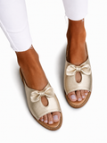 Winona™ | Sandalias elegantes de piel con detalle de lazo