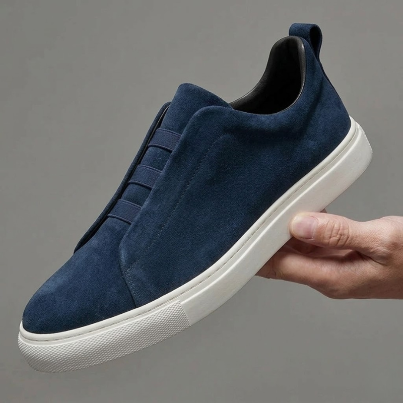 Elio Suede Sneakers