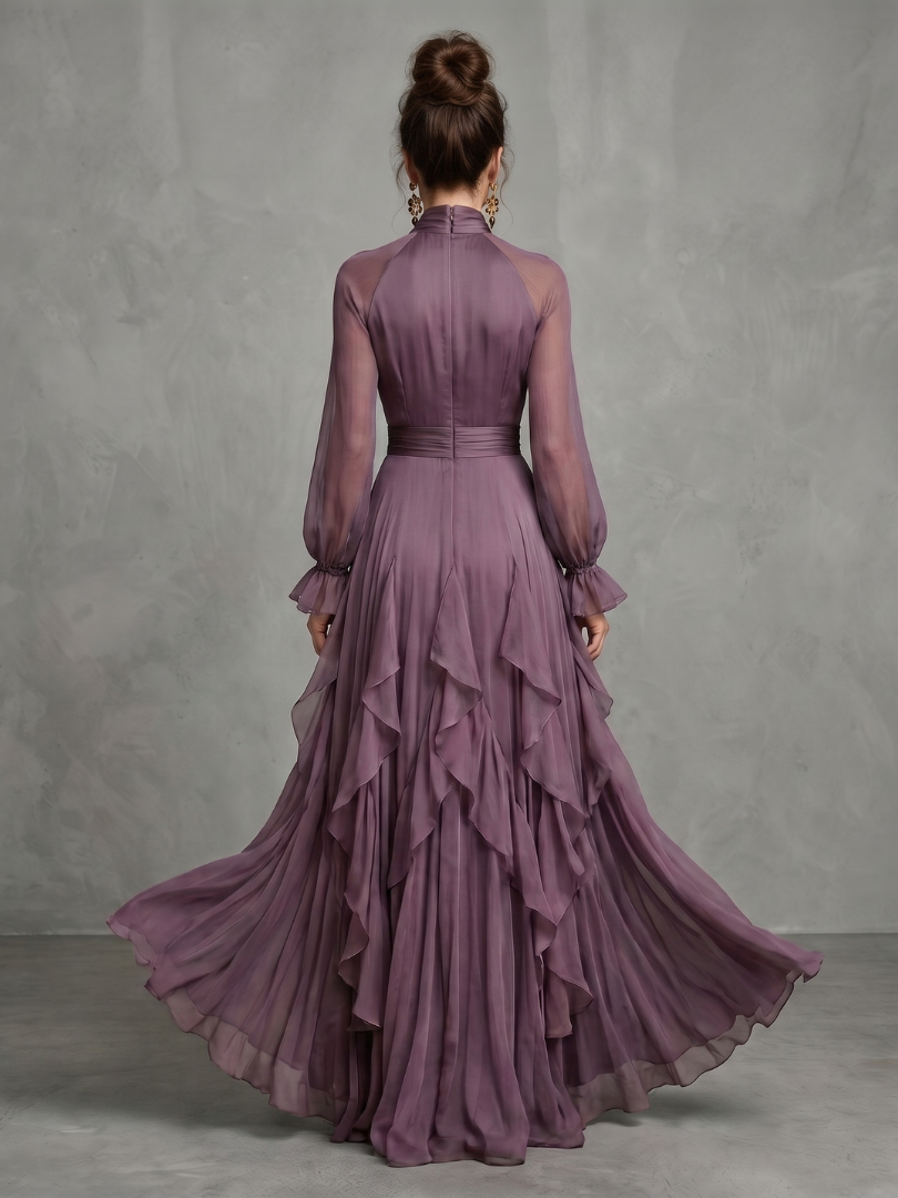 Kathleen | Vestido Maxi Escalonado con Cuello de Lazo