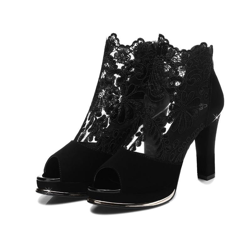 Tacones elegantes de encaje con puntera abierta Seraphine