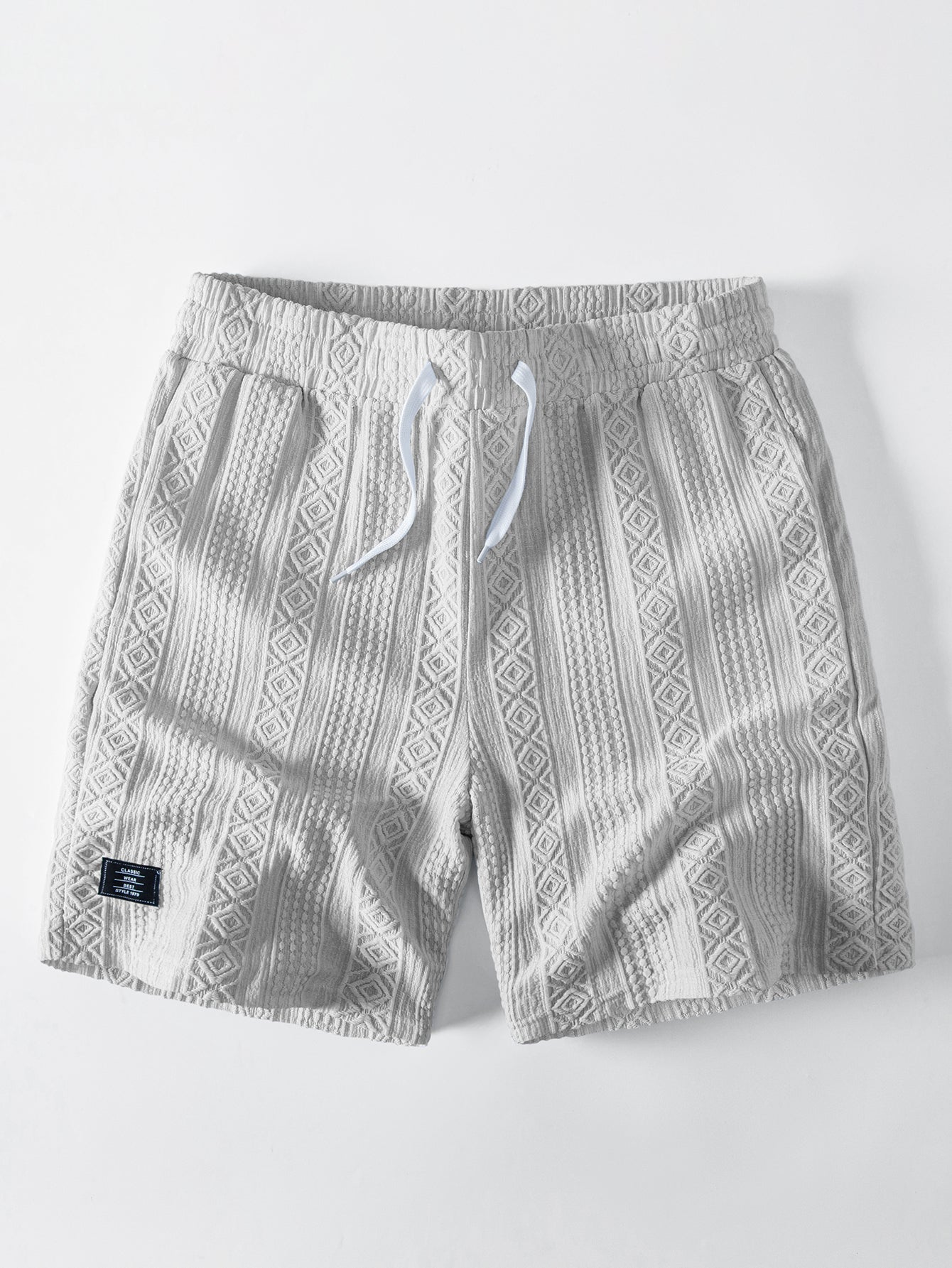 Conjunto de camisa de botones con estampado jacquard geométrico y pantalones cortos con cordón de 8"