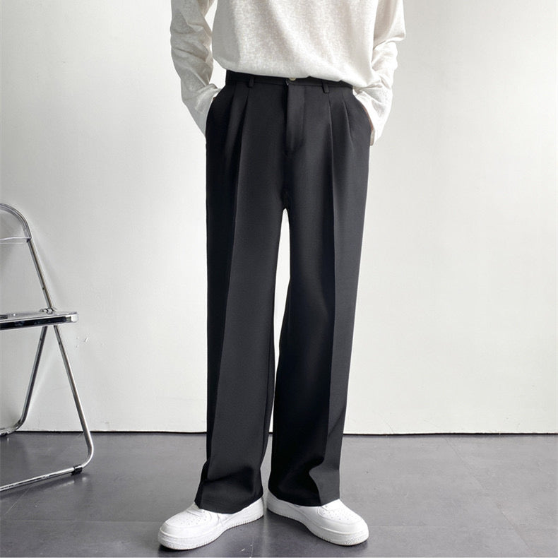 Pantalones entallados GUNSAN