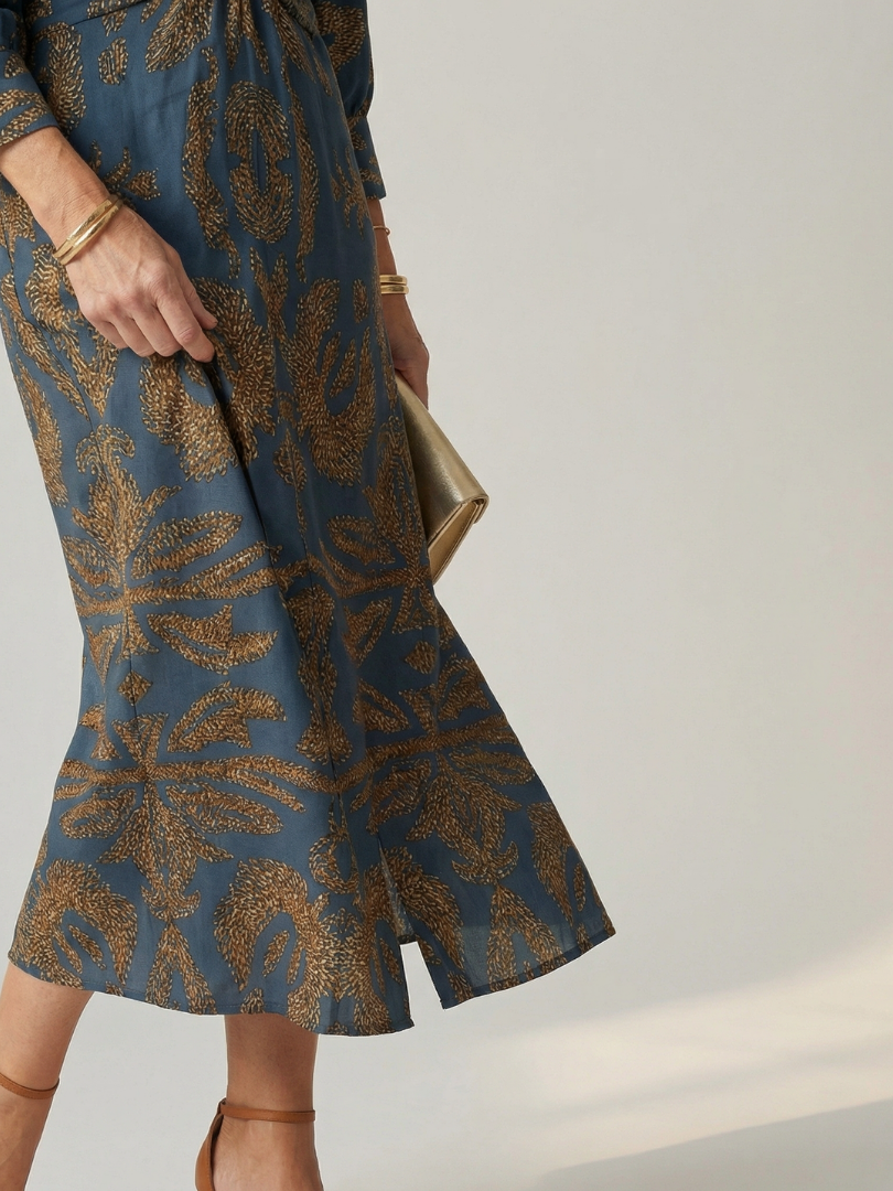 Iris | Vestido Midi Cruzado con Nudo