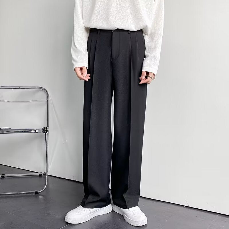 Pantalones entallados GUNSAN