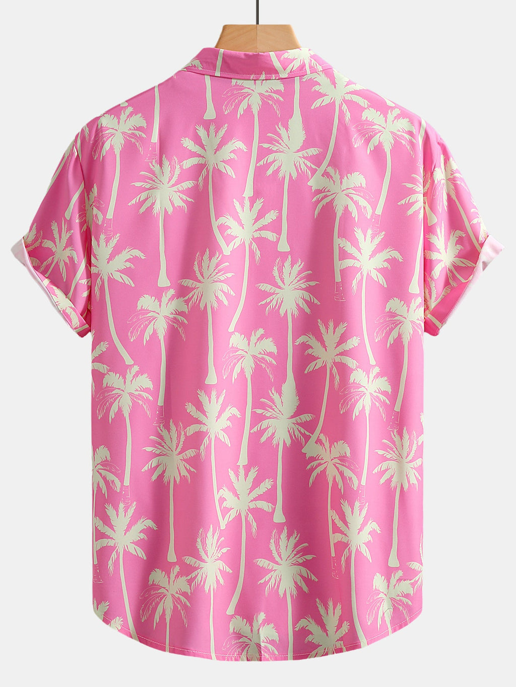 Camisa abotonada con estampado de palmeras y bañador corto