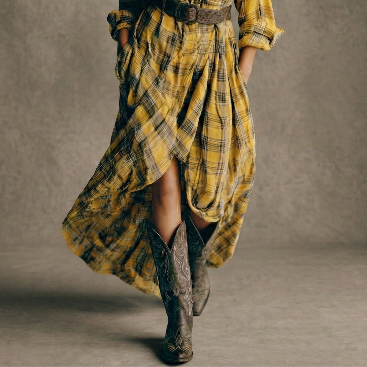 April | Vestido Camisero de Cuadros con Cinturón