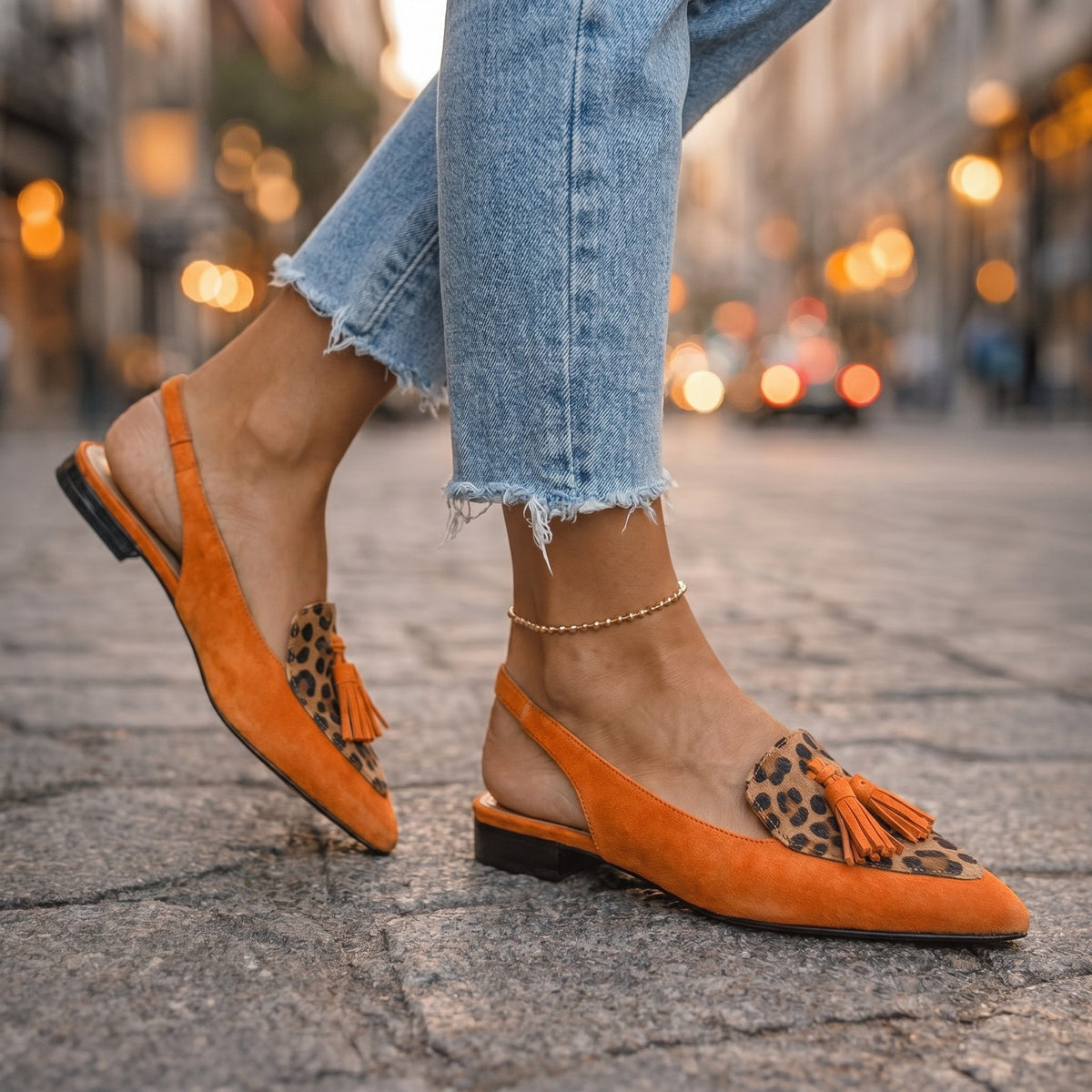 Sandalias Eliza con Tiras y Borlas