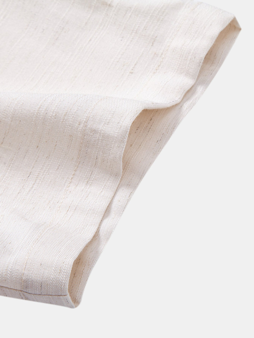 Camisa abotonada de mezcla de lino y rayón y pantalones cortos con cordón de 7"