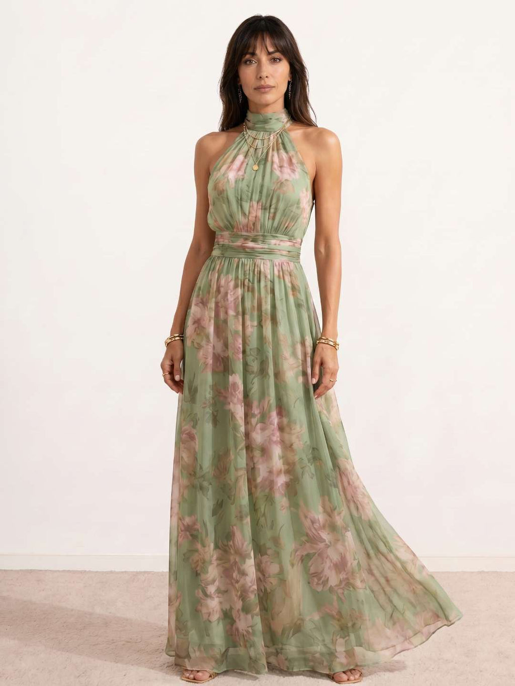 Vestido largo con cuello halter y estampado floral