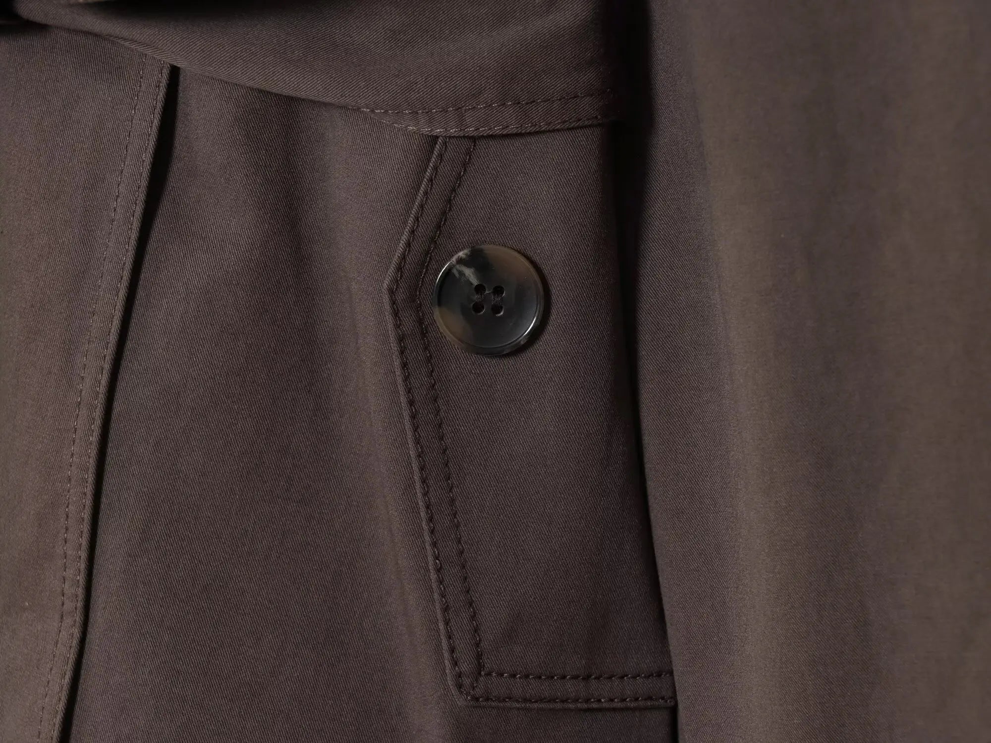 Trench Coat Cruzado Estilo Británico