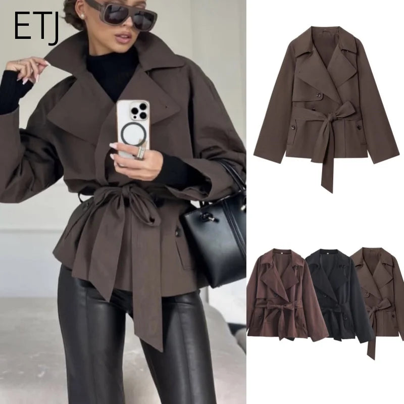 Trench Coat Cruzado Estilo Británico
