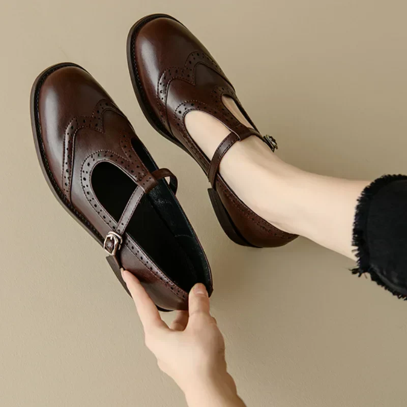 Zapatos Mary Jane Elegantes con Tira en T