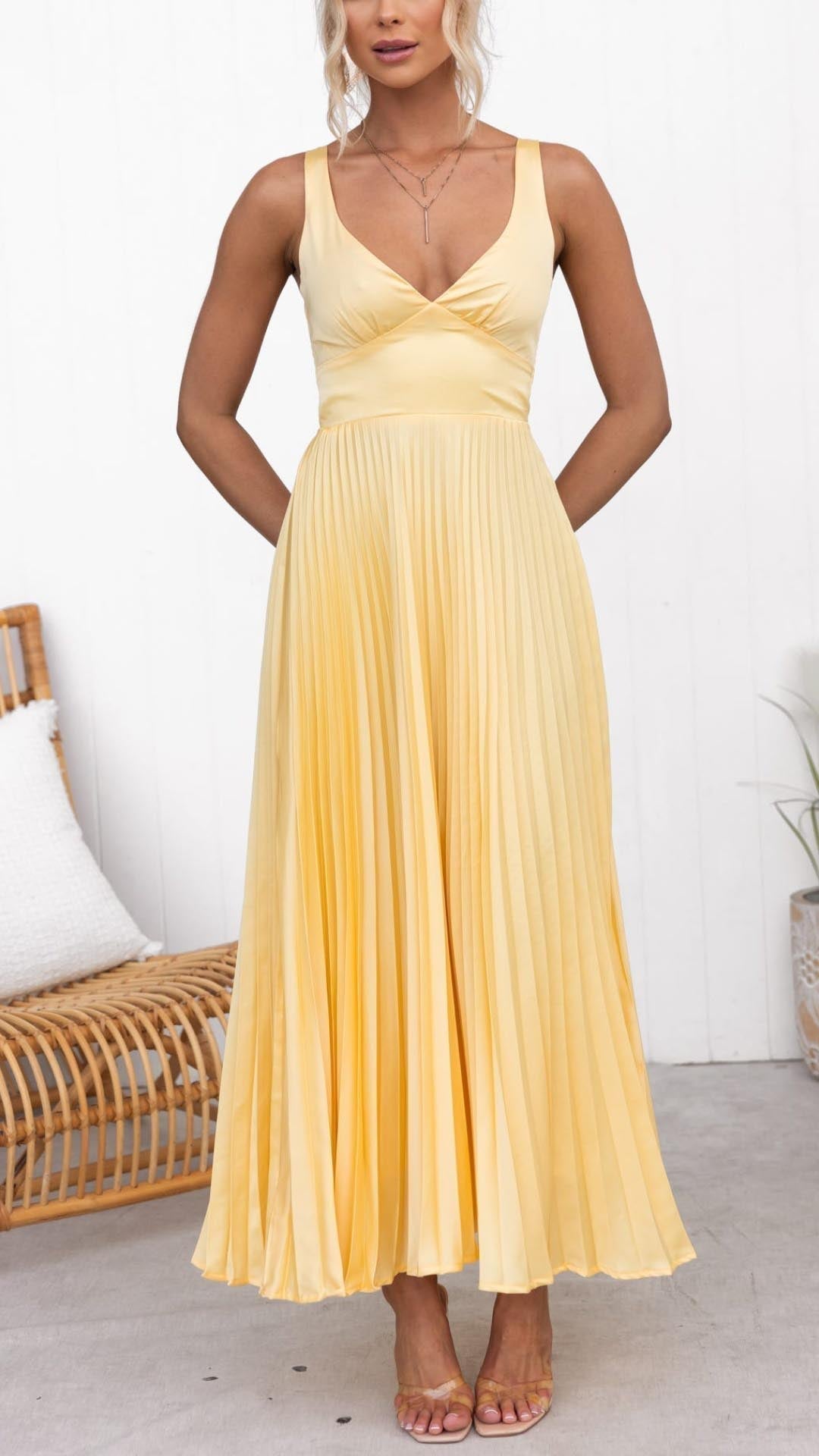 Aveline | Vestido Maxi Plisado con Escote en V