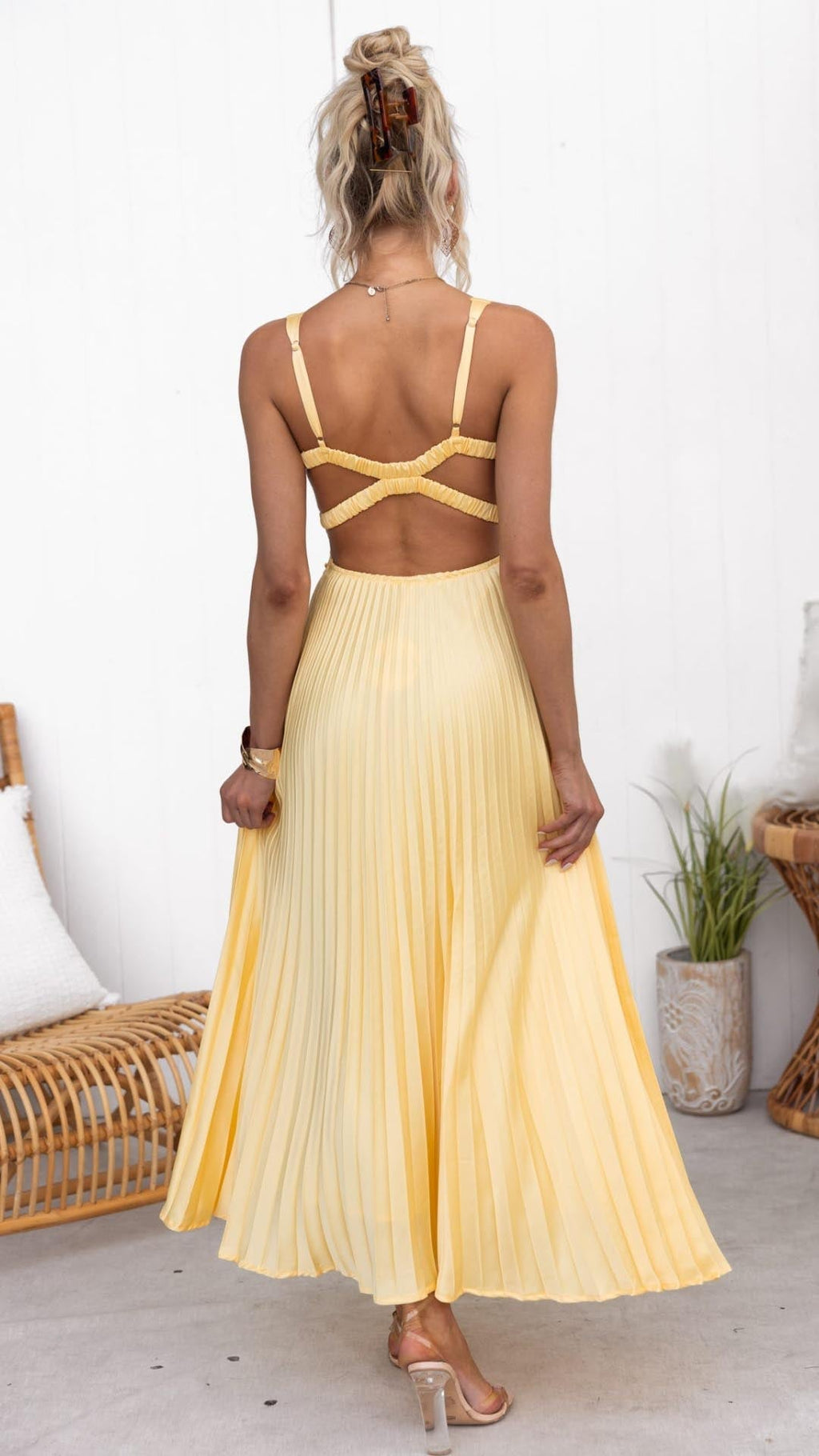 Aveline | Vestido Maxi Plisado con Escote en V