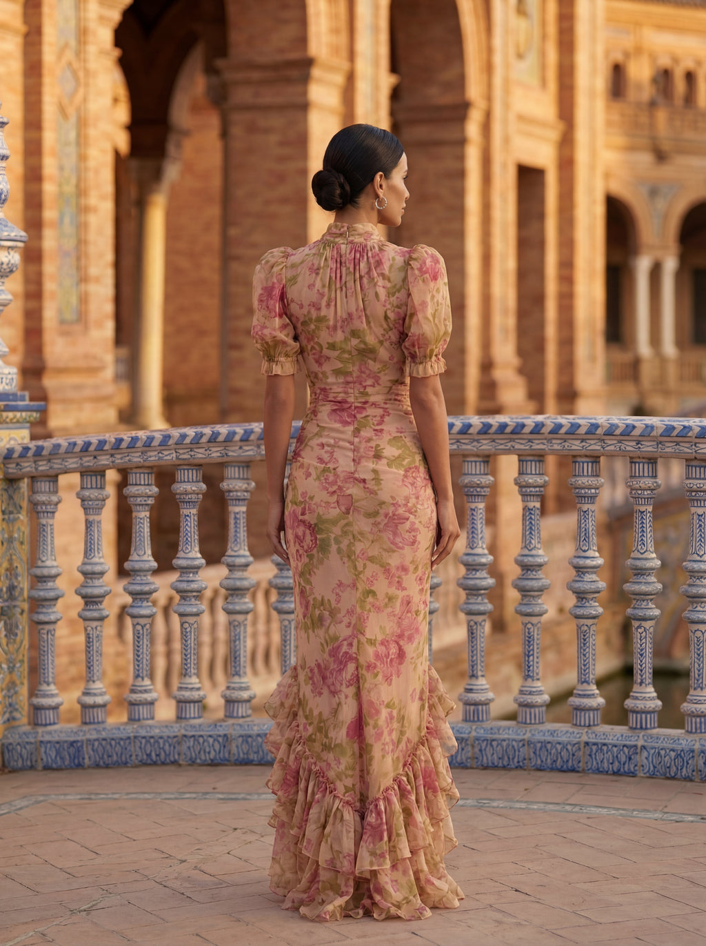 Flora | Vestido Maxi Floral con Volantes