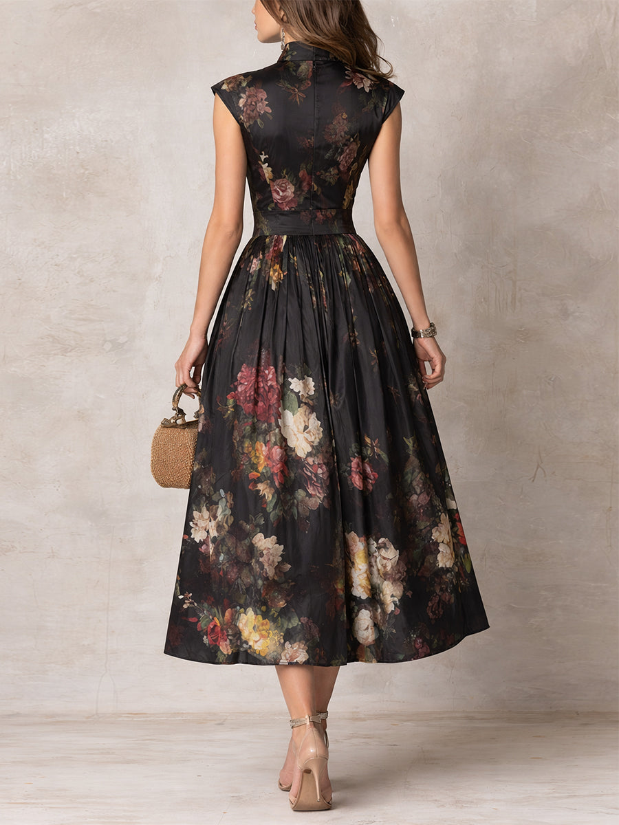 Vestido Midi de Satén Negro con Cuello de Ojo de Cerradura, Floral y Plisado