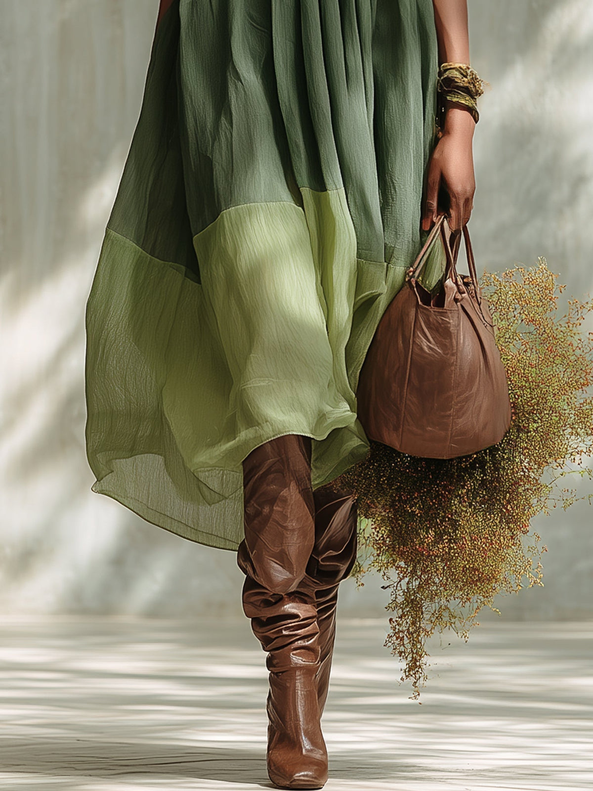 Vestido Midi de Gasa Verde con Hombros Descubiertos y Manga Corta