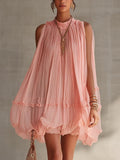 Vestido Corto de Gasa a Rayas Rosa Magdalena con Cuello Halter