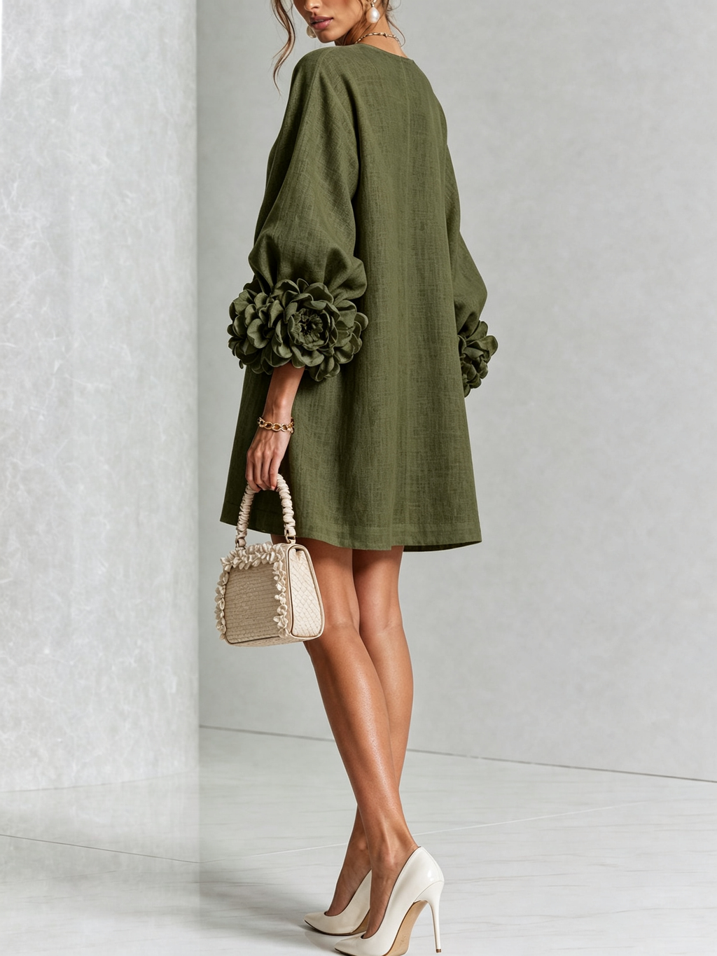Florence™ | Vestido Mini Floral con Botones y Puños de Nudo de Rosa