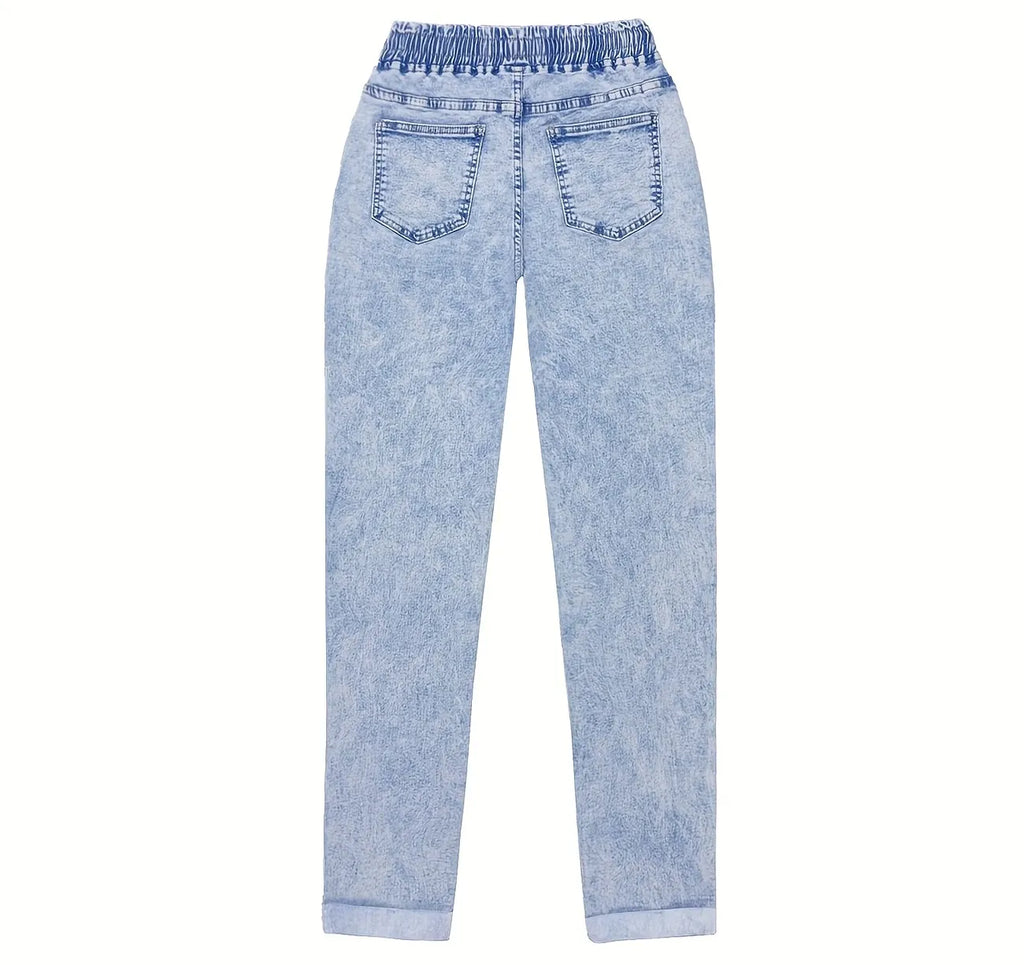 Pantalón vaquero de mujer, tobillero y con cordón