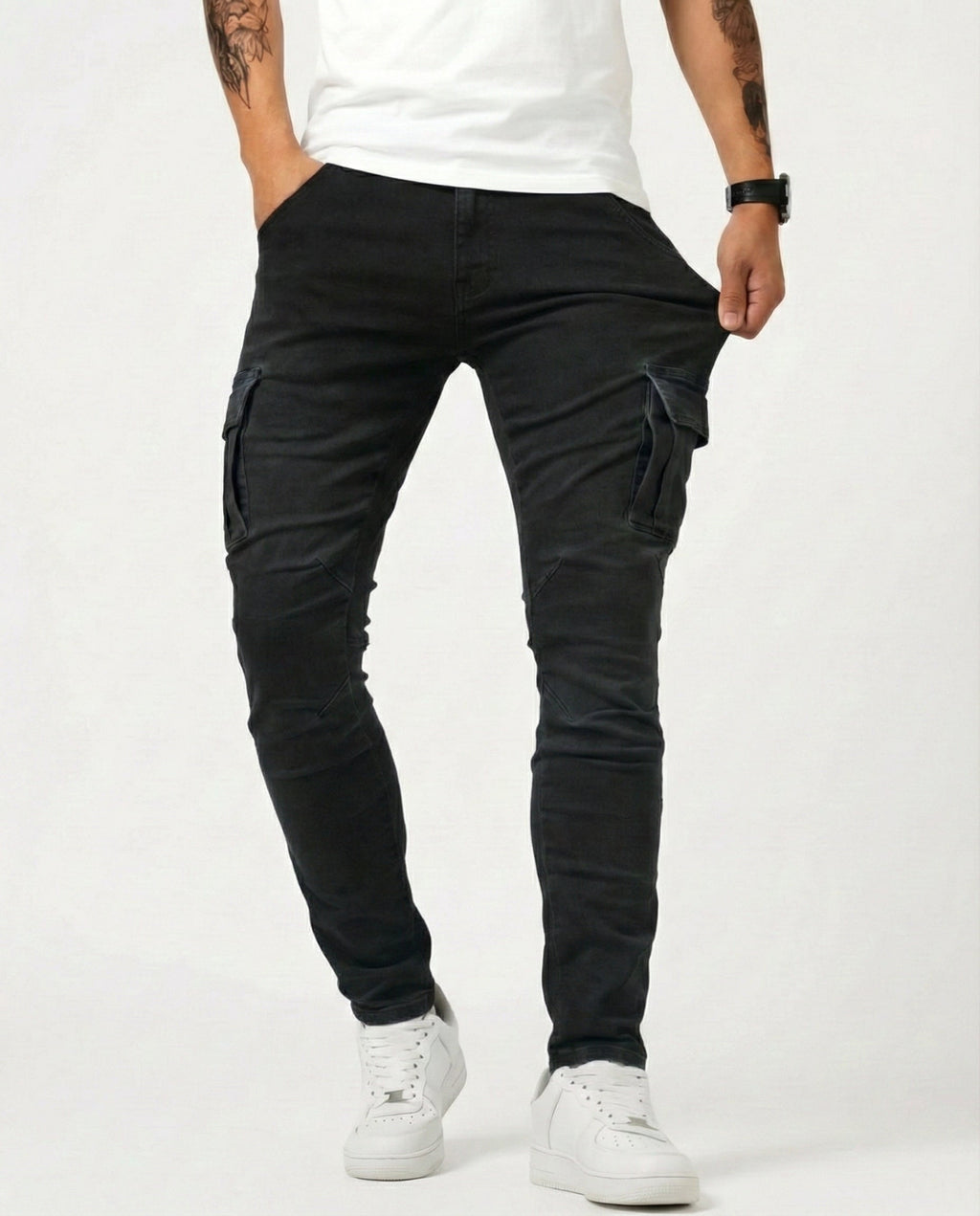 Pantalón cargo elástico