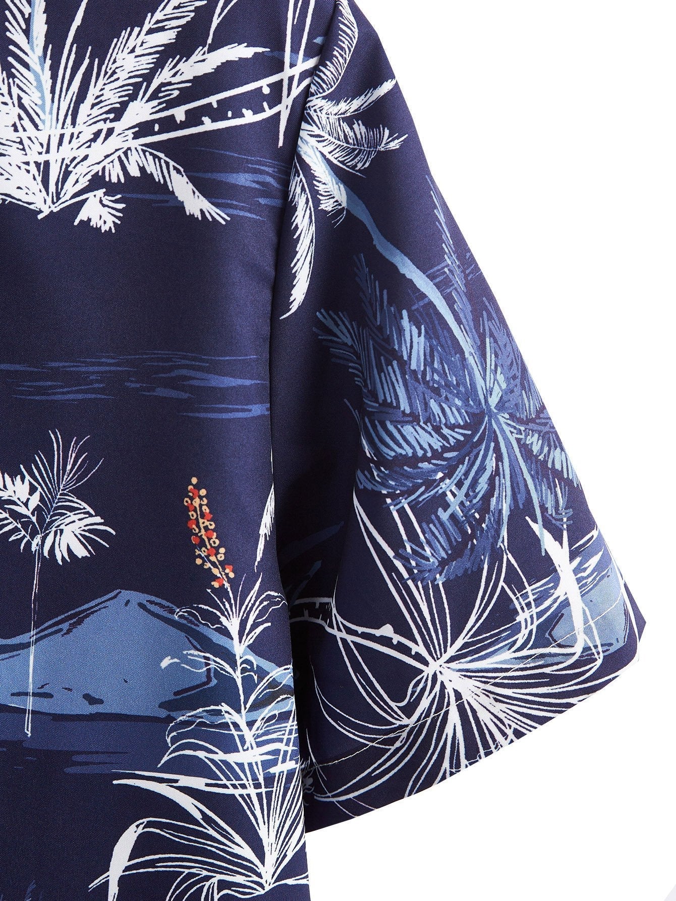 Camisa abotonada con estampado de palmeras y bañador corto