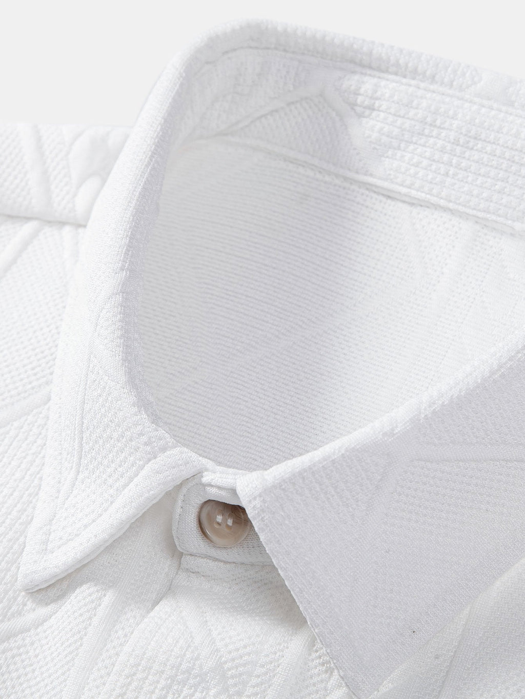 Camisa de botones y pantalones cortos con estampado jacquard geométrico
